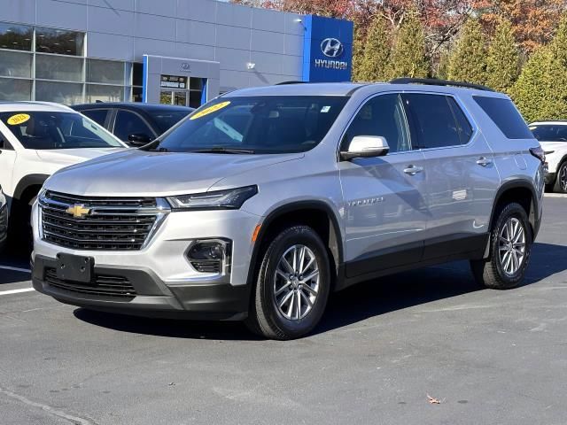 2022 Chevrolet Traverse LT Cloth