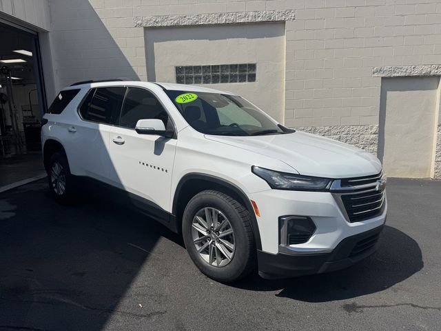 2022 Chevrolet Traverse LT Leather