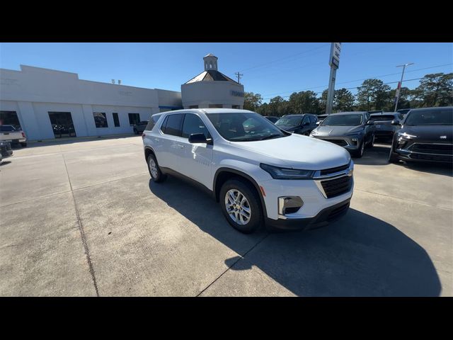 2022 Chevrolet Traverse LS