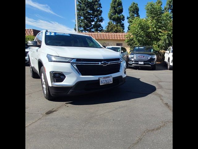 2022 Chevrolet Traverse LS