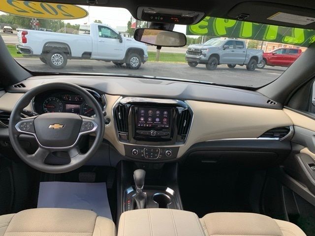 2022 Chevrolet Traverse LS