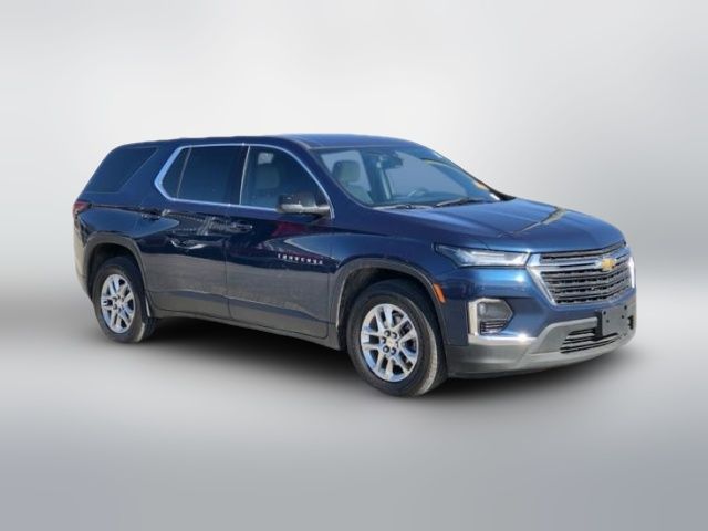 2022 Chevrolet Traverse LS