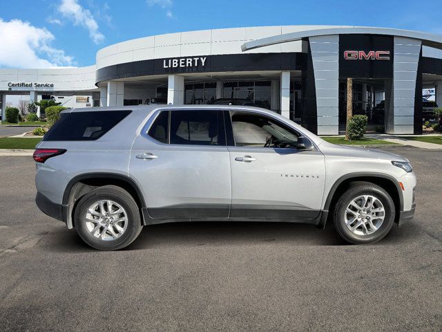 2022 Chevrolet Traverse LS