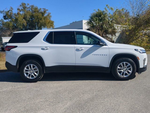 2022 Chevrolet Traverse LS