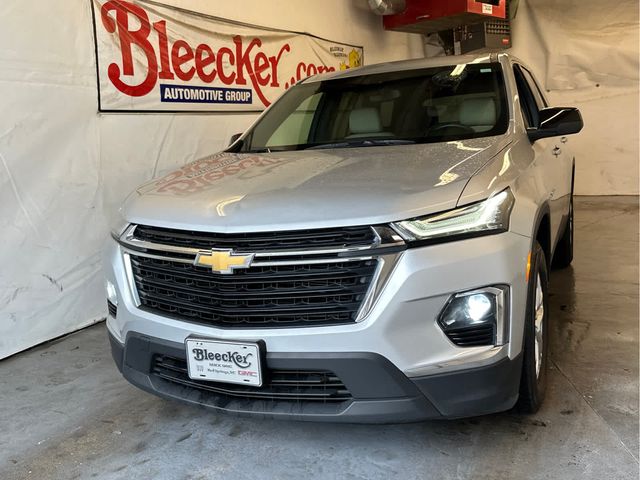 2022 Chevrolet Traverse LS