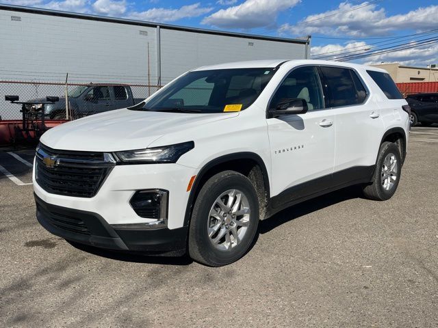 2022 Chevrolet Traverse LS