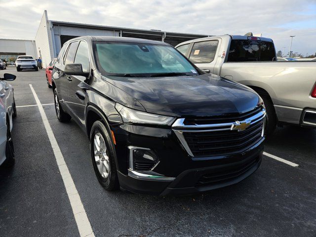 2022 Chevrolet Traverse LS