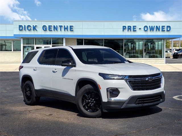 2022 Chevrolet Traverse LS