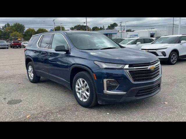 2022 Chevrolet Traverse LS