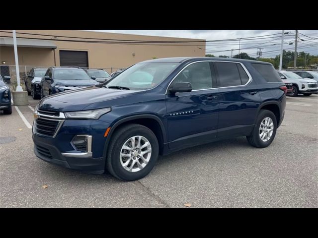 2022 Chevrolet Traverse LS