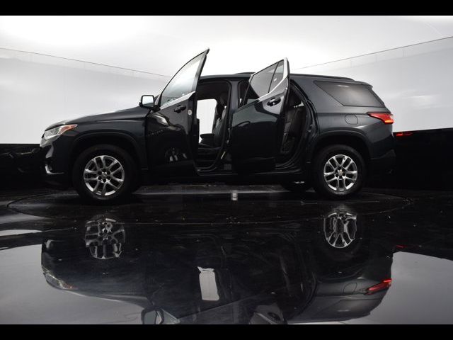 2022 Chevrolet Traverse LS