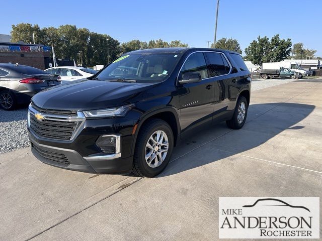 2022 Chevrolet Traverse LS