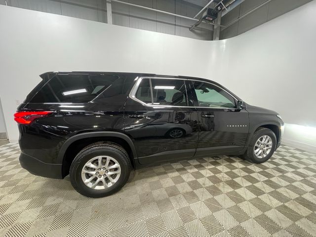 2022 Chevrolet Traverse LS