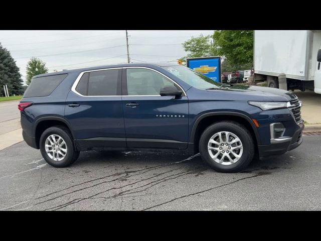 2022 Chevrolet Traverse LS