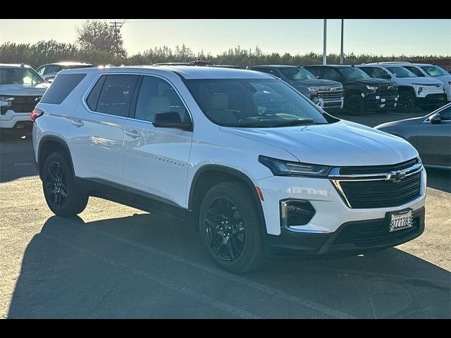 2022 Chevrolet Traverse LS