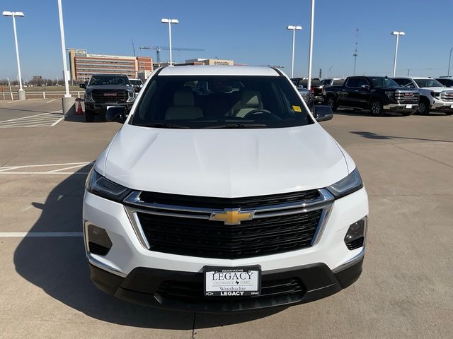 2022 Chevrolet Traverse LS