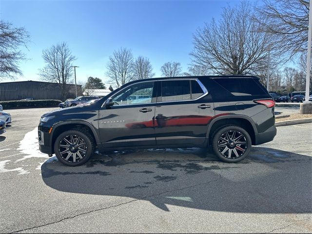 2022 Chevrolet Traverse LS