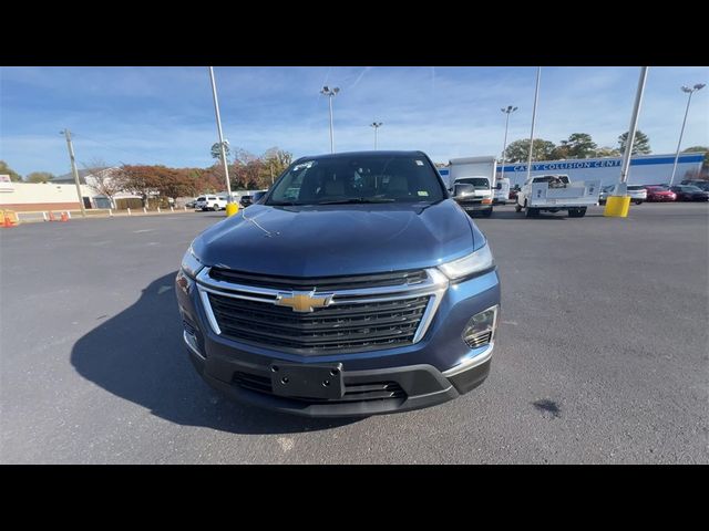 2022 Chevrolet Traverse LS