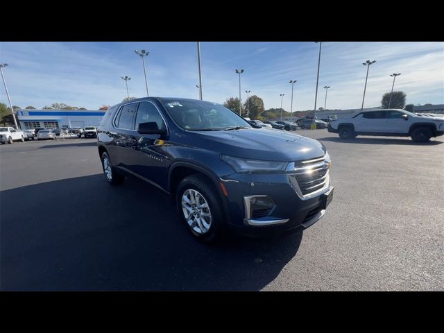 2022 Chevrolet Traverse LS