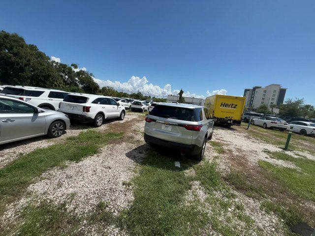 2022 Chevrolet Traverse LS