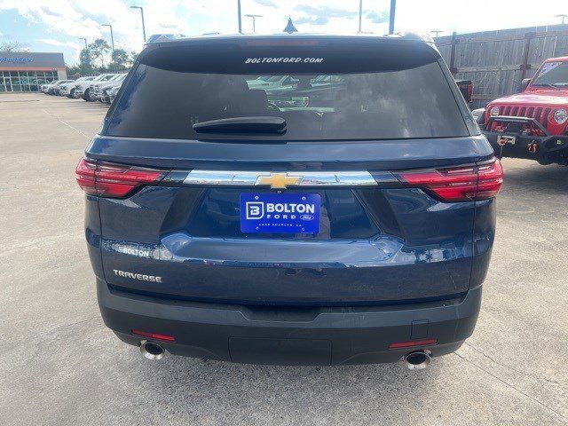 2022 Chevrolet Traverse LS