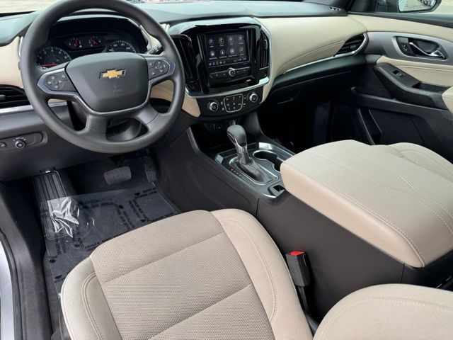 2022 Chevrolet Traverse LS