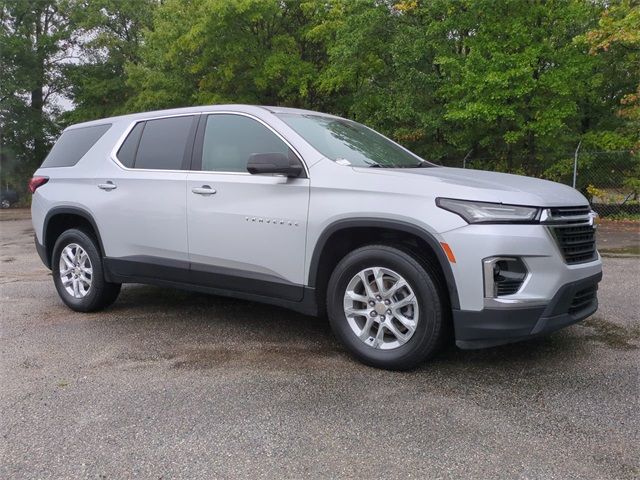 2022 Chevrolet Traverse LS