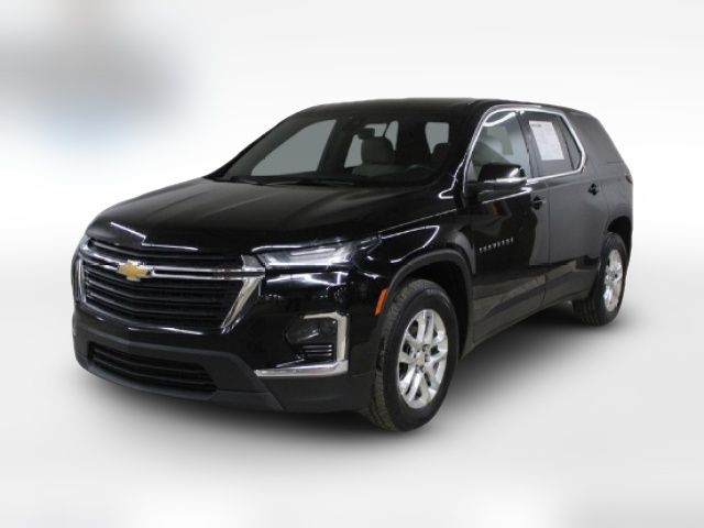 2022 Chevrolet Traverse LS