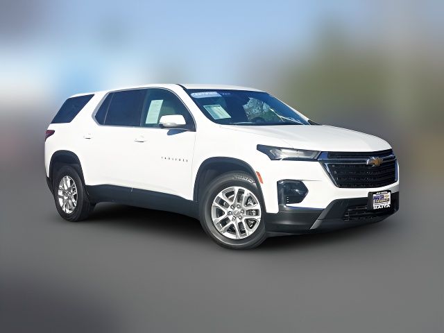 2022 Chevrolet Traverse LS