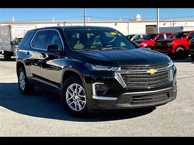 2022 Chevrolet Traverse LS