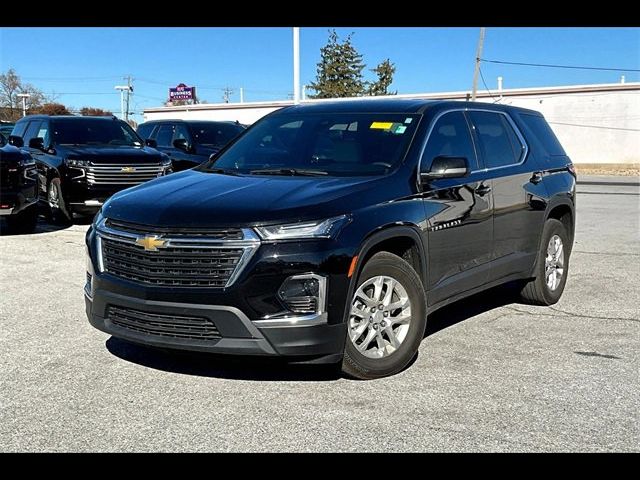 2022 Chevrolet Traverse LS