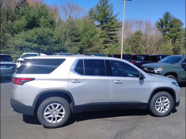 2022 Chevrolet Traverse LS