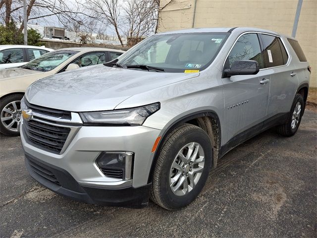 2022 Chevrolet Traverse LS