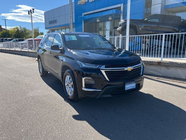 2022 Chevrolet Traverse LS