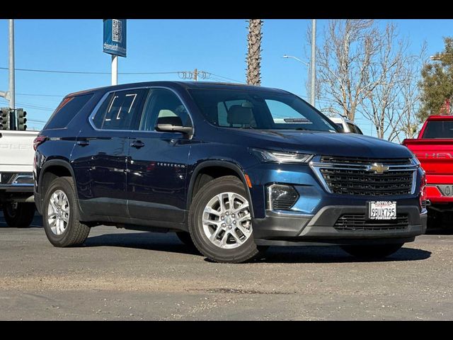 2022 Chevrolet Traverse LS