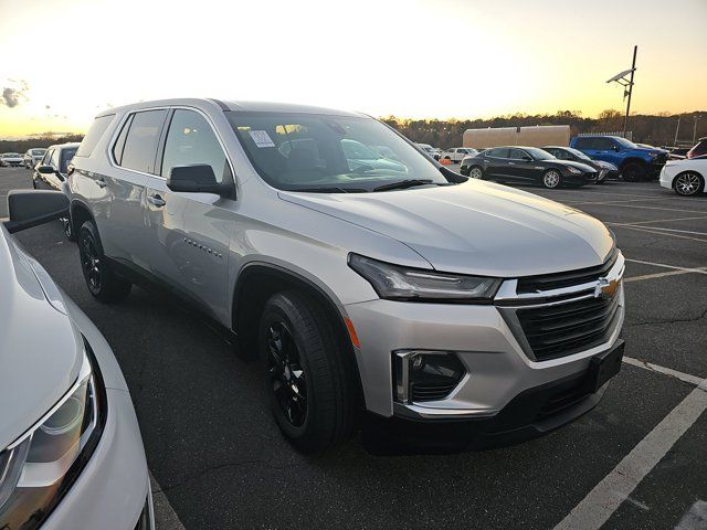 2022 Chevrolet Traverse LS