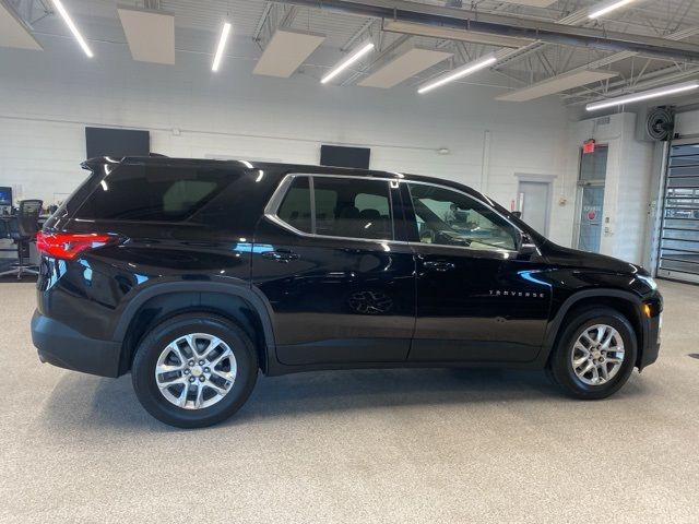 2022 Chevrolet Traverse LS