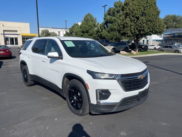 2022 Chevrolet Traverse LS