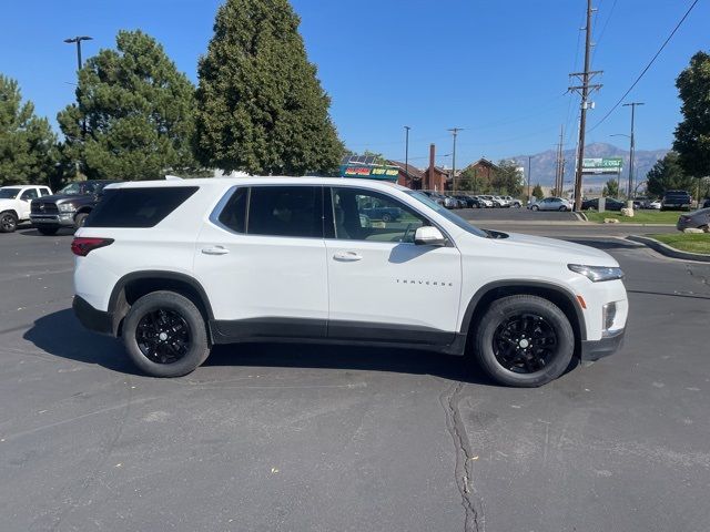 2022 Chevrolet Traverse LS