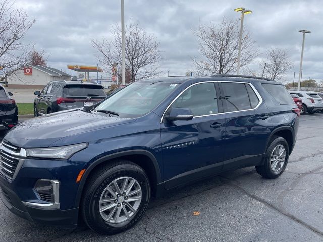 2022 Chevrolet Traverse LT Cloth