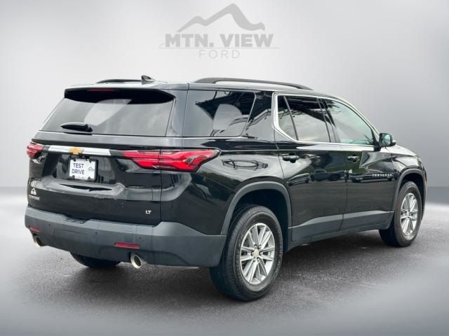 2022 Chevrolet Traverse LT Cloth