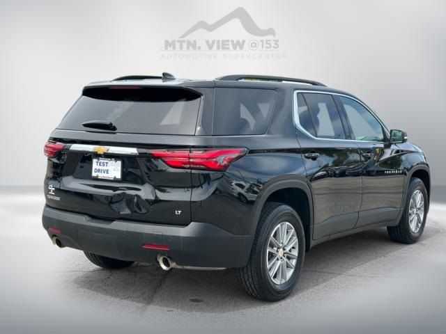 2022 Chevrolet Traverse LT Cloth