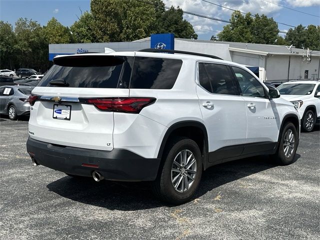 2022 Chevrolet Traverse LT Cloth