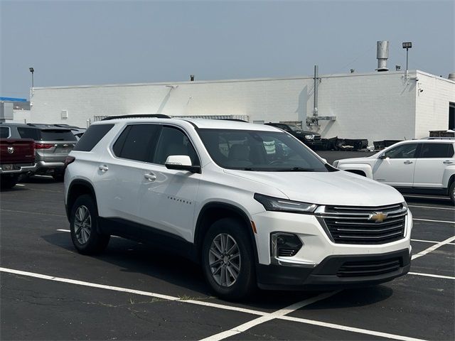 2022 Chevrolet Traverse LT Cloth
