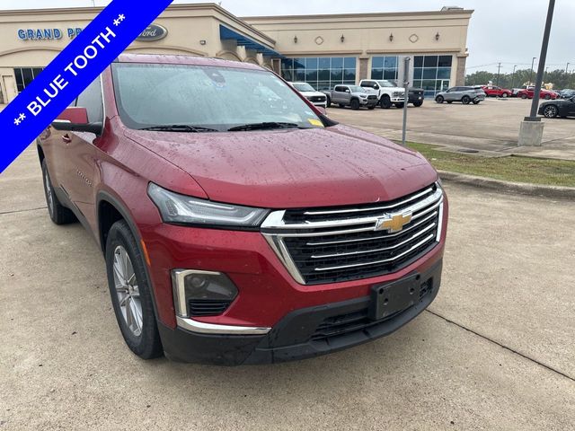 2022 Chevrolet Traverse LT Cloth