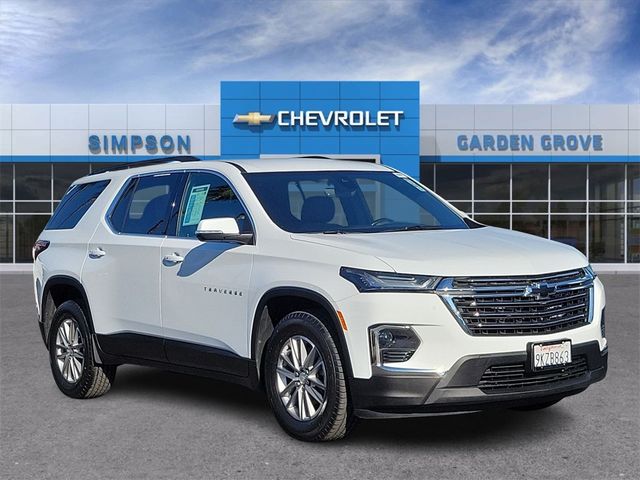 2022 Chevrolet Traverse LT Cloth