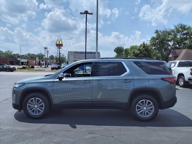 2022 Chevrolet Traverse LT Cloth