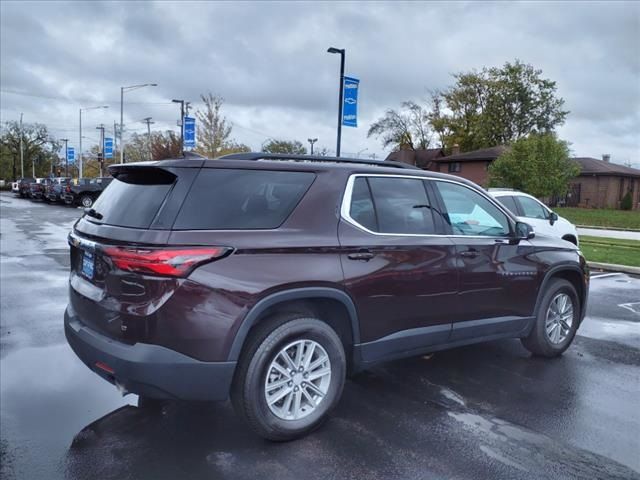 2022 Chevrolet Traverse LT Cloth