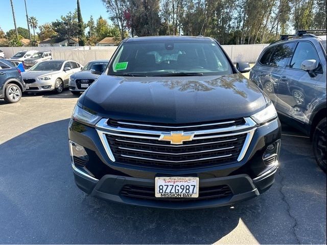 2022 Chevrolet Traverse LT Cloth