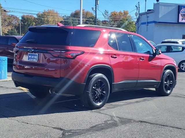 2022 Chevrolet Traverse LT Cloth